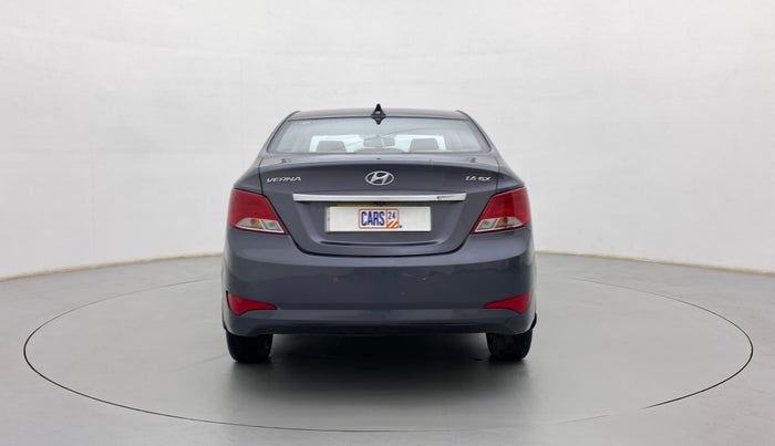 2017 Hyundai Verna 1.6 VTVT SX, Petrol, Manual, 30,817 km, Back/Rear