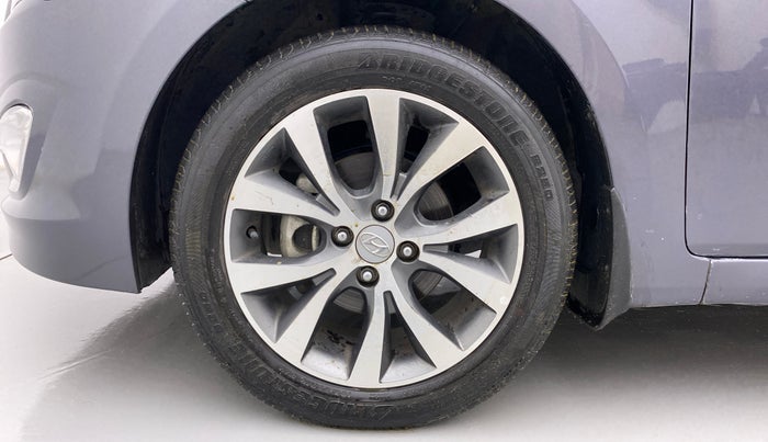2017 Hyundai Verna 1.6 VTVT SX, Petrol, Manual, 30,817 km, Left Front Wheel