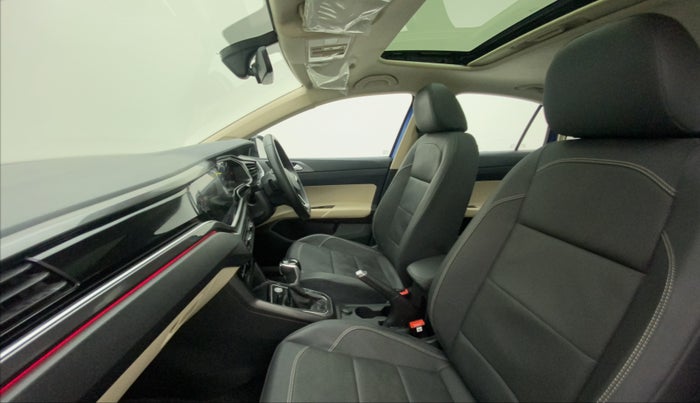 2022 Volkswagen VIRTUS GT PLUS TSI 1.5 EVO DSG, Petrol, Automatic, 11,321 km, Right Side Front Door Cabin