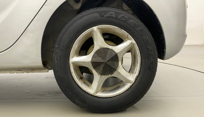 2011 Hyundai i20 MAGNA (O) 1.2, Petrol, Manual, 32,646 km, Left Rear Wheel