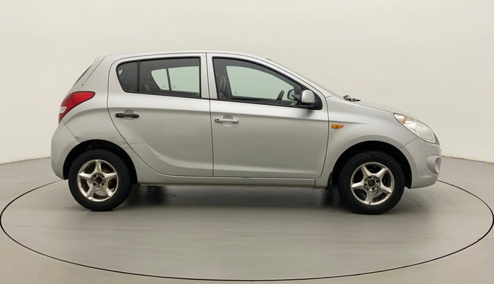 2011 Hyundai i20 MAGNA (O) 1.2, Petrol, Manual, 32,646 km, Right Side View