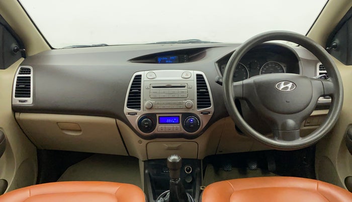 2011 Hyundai i20 MAGNA (O) 1.2, Petrol, Manual, 32,646 km, Dashboard