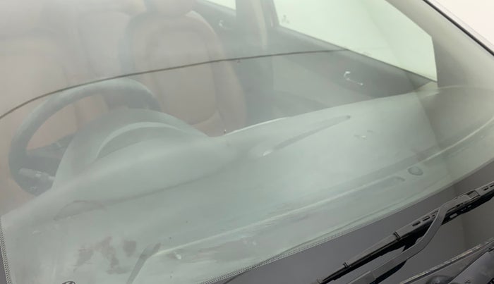 2011 Hyundai i20 MAGNA (O) 1.2, Petrol, Manual, 32,646 km, Front windshield - Minor spot on windshield