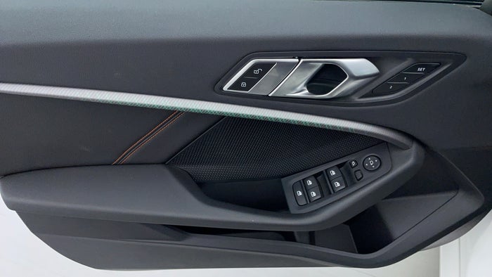 BMW 1 SERIES-Driver Side Door Panels Controls