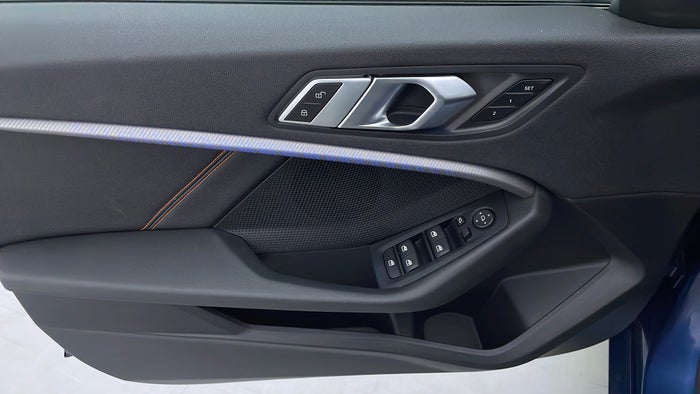 BMW 1 SERIES-Driver Side Door Panels Controls