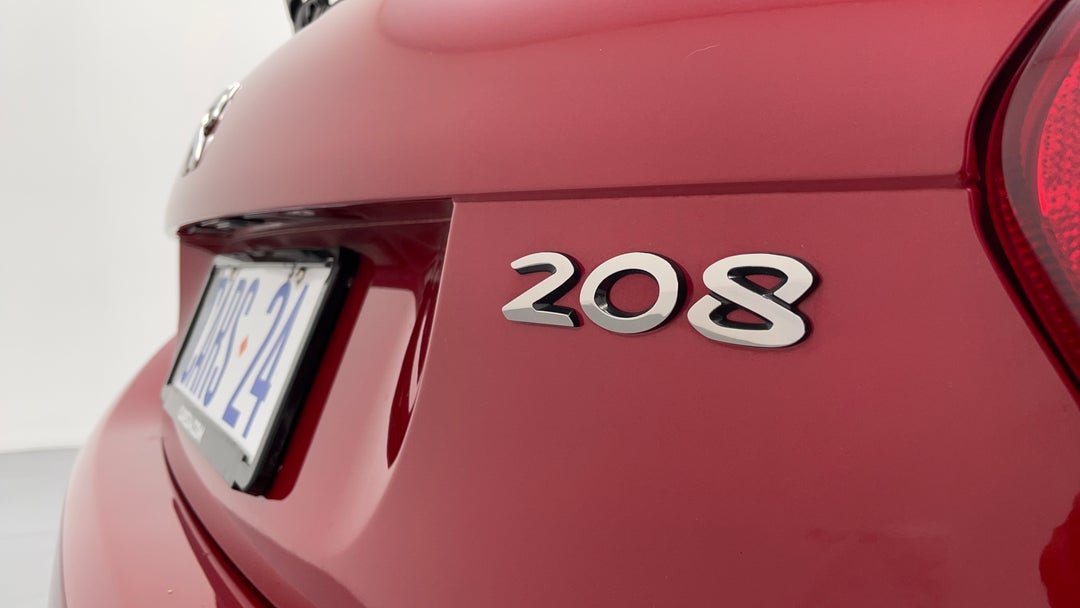 Badge (Boot Right Side)