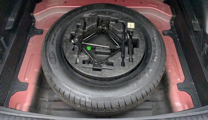 2016 Hyundai Creta 1.6 BASE, Petrol, Manual, 56,501 km, Spare Tyre