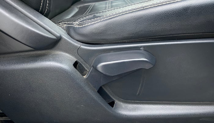 2018 Ford Ecosport 1.5 TDCI TITANIUM PLUS, Diesel, Manual, 58,632 km, Driver Side Adjustment Panel
