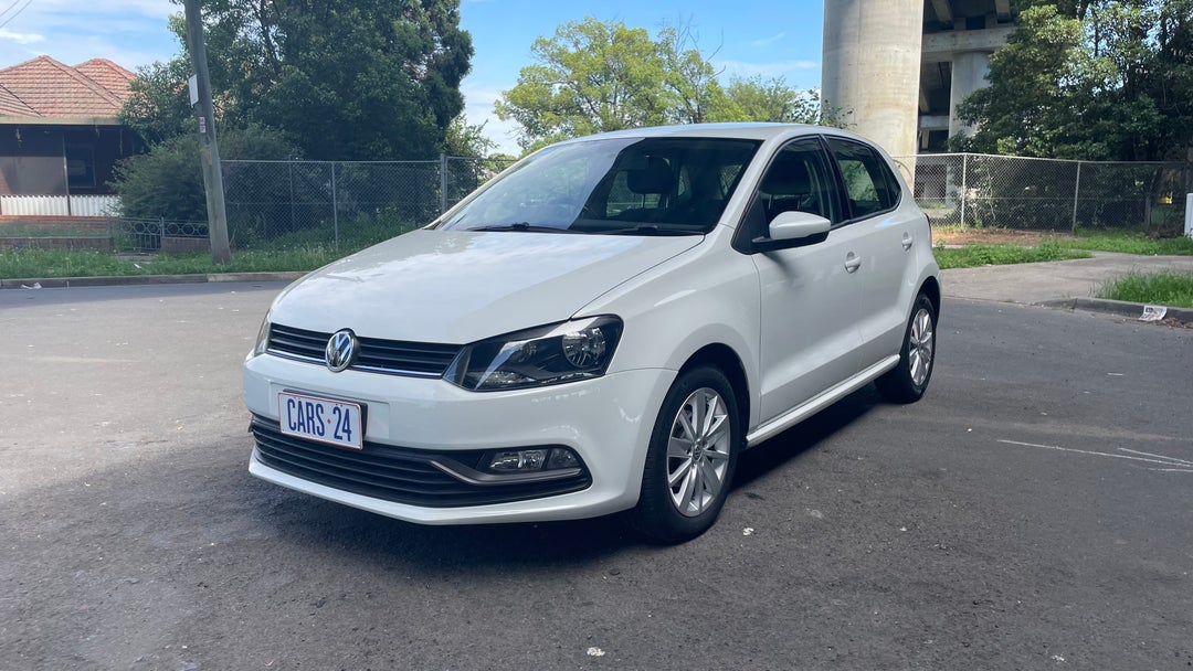 2017 Volkswagen Polo Urban (66tsi), Automatic, 104429 km, Left Front Diagonal (45- Degree) View