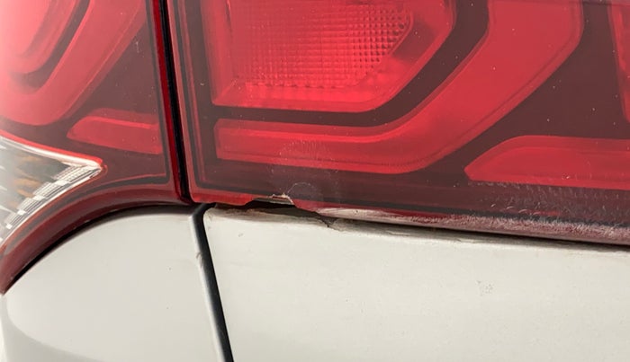 2017 Hyundai Elite i20 ASTA 1.2, Petrol, Manual, 97,021 km, Left tail light - Minor damage