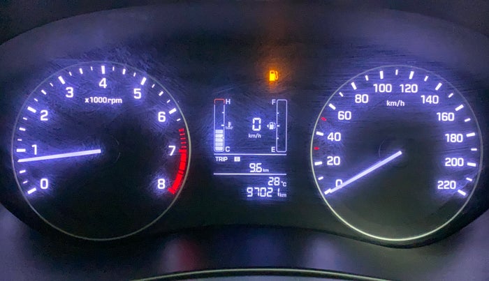 2017 Hyundai Elite i20 ASTA 1.2, Petrol, Manual, 97,021 km, Odometer Image