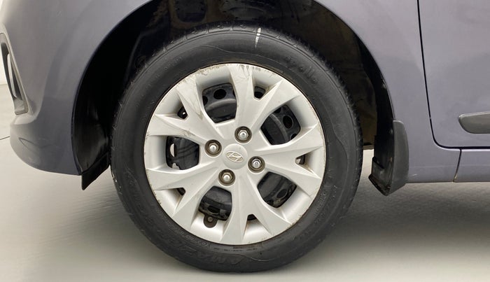 2015 Hyundai Grand i10 SPORTZ 1.2 KAPPA VTVT, Petrol, Manual, 41,241 km, Left Front Wheel
