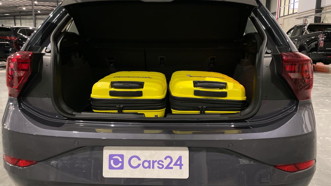 2024 Volkswagen Polo Life, Automatic, 28330 km, Boot Inside View with Luggage