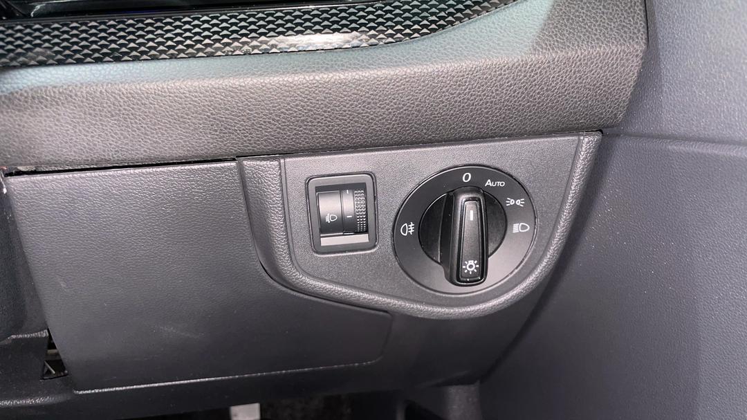 2024 Volkswagen Polo Life, Automatic, 28330 km, Utility Switches/Buttons