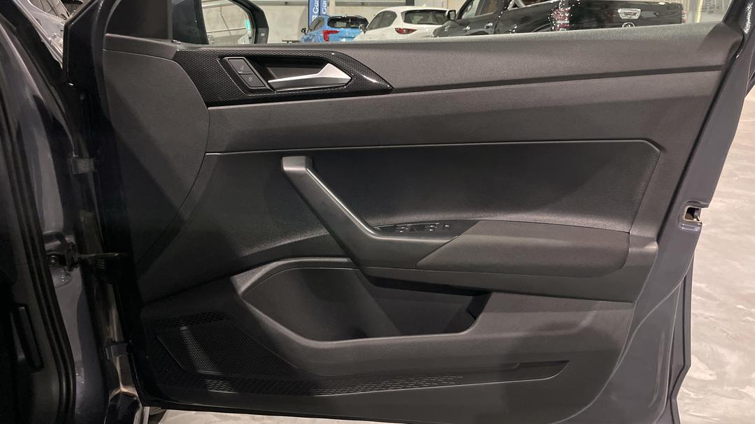 2024 Volkswagen Polo Life, Automatic, 28330 km, Speaker View