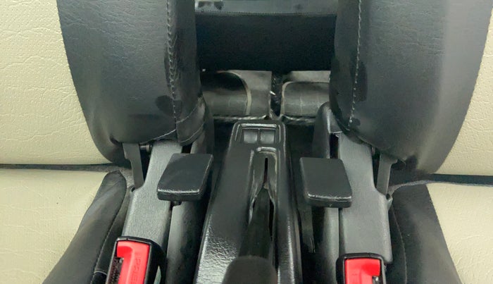 2019 Maruti Eeco 5 STR WITH AC PLUSHTR, Petrol, Manual, 31,895 km, Driver Side Adjustment Panel
