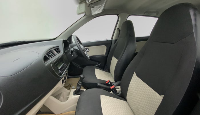 2019 Maruti Alto 800 VXI, Petrol, Manual, 10,316 km, Right Side Front Door Cabin View