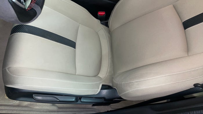 HONDA CIVIC-Seat LHS Front Faded