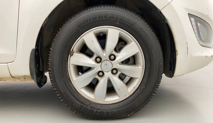 2012 Hyundai i20 SPORTZ 1.4 CRDI, Diesel, Manual, 94,940 km, Right Front Wheel