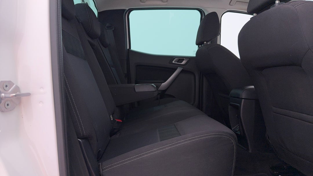 2021 Ford Ranger Xlt 3.2 (4x4), Automatic, 73417 km, Right Side Rear Door Cabin View