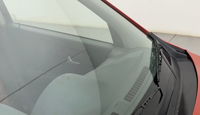 2014 Maruti Alto 800 LXI, Petrol, Manual, 51,833 km, Front windshield - Minor spot on windshield