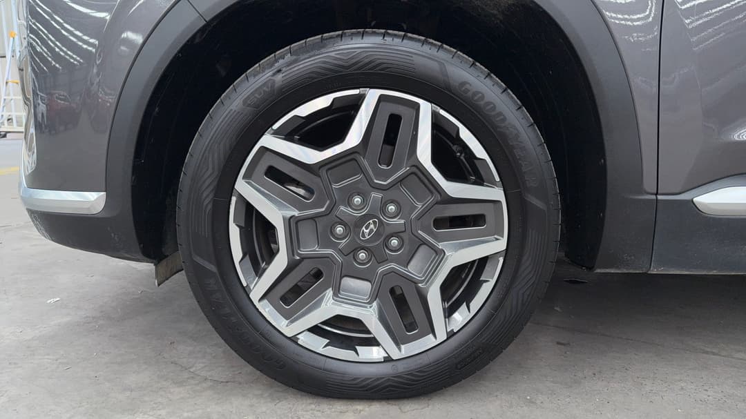 2022 Hyundai Santa Fe Elite Hev (7 Seat), Automatic, 104285 km, Left Front Wheel