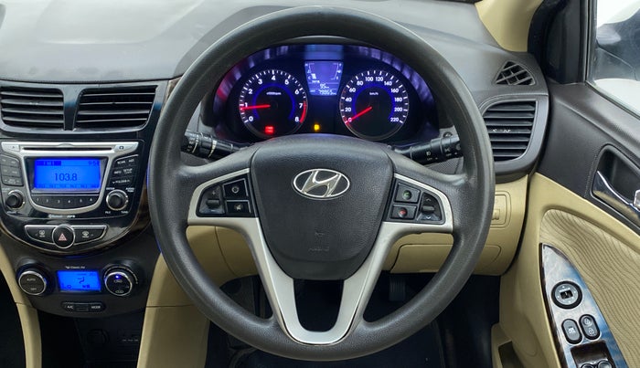 2013 Hyundai Verna FLUIDIC 1.6 EX VTVT, Petrol, Manual, 79,909 km, Steering Wheel Close Up