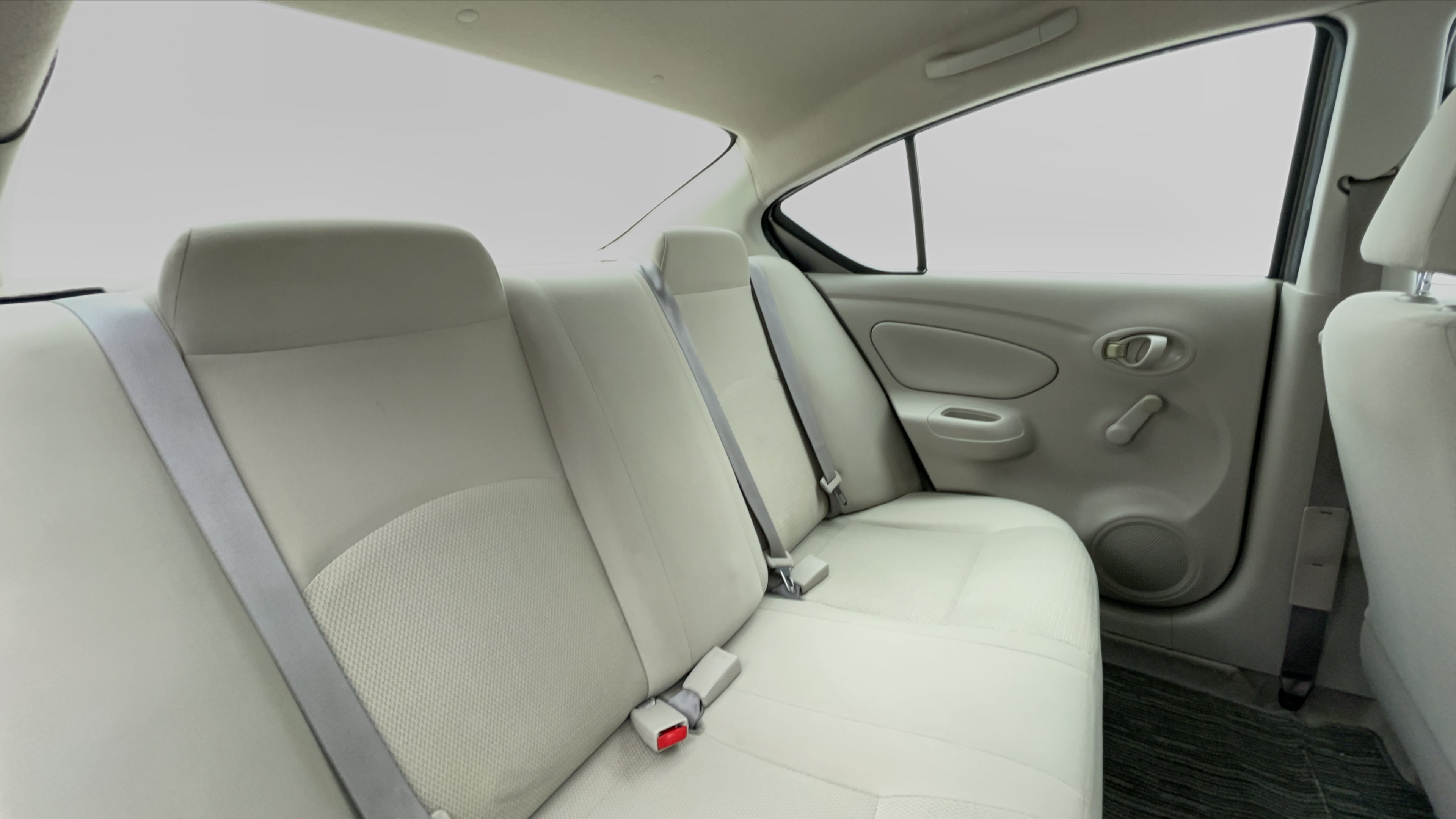 Nissan Sunny-Right Side Door Cabin View