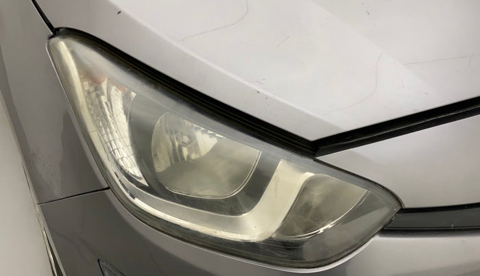2013 Hyundai i20 MAGNA 1.2, Petrol, Manual, 68,684 km, Right headlight - Minor scratches