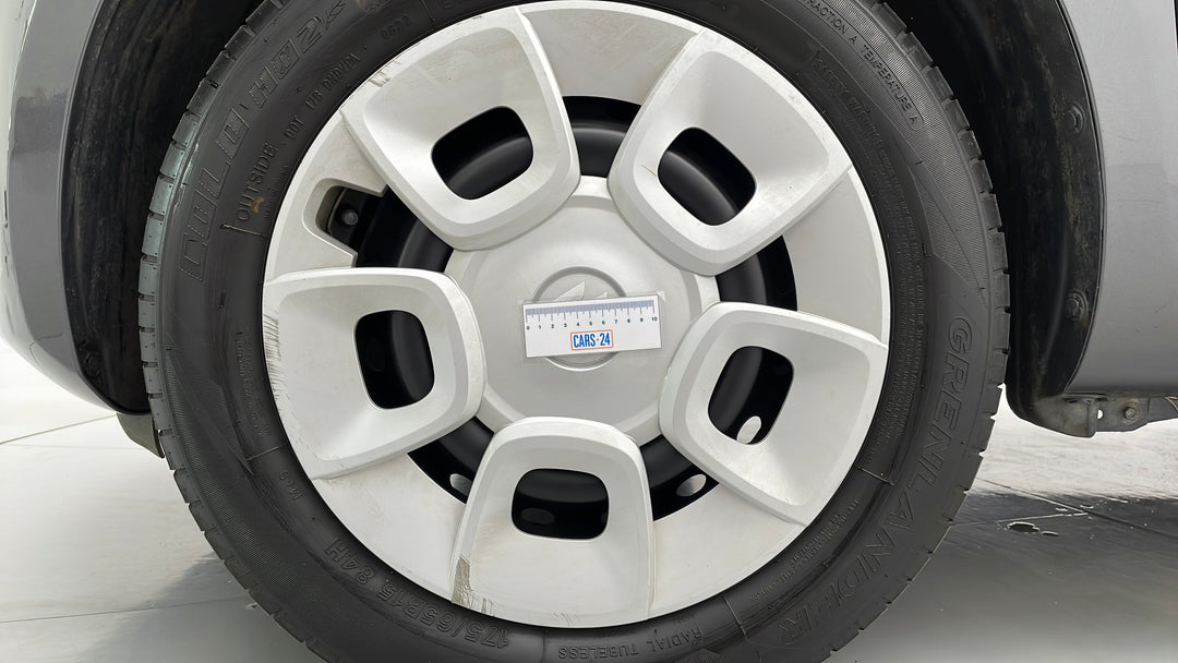 Wheels Rim Front LHS Gutter Rash