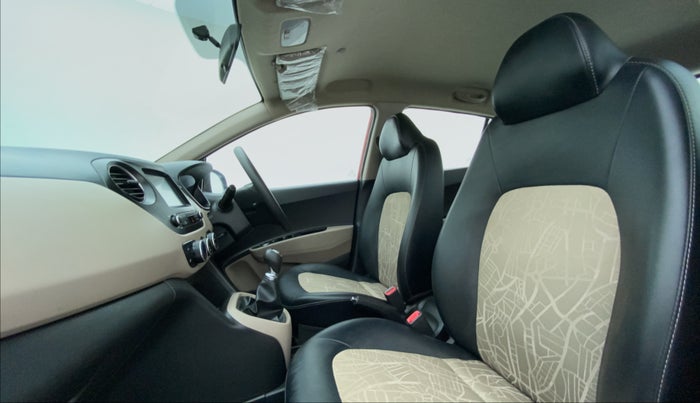 2019 Hyundai Grand i10 1.2 KAPPA SPORTZ (O), Petrol, Manual, 12,608 km, Right Side Front Door Cabin