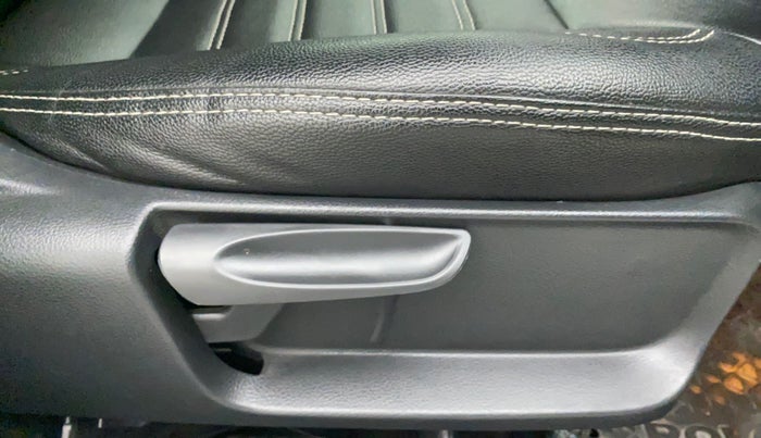 2021 Volkswagen Polo HIGHLINE PLUS 1.0L TSI, Petrol, Manual, 23,056 km, Driver Side Adjustment Panel