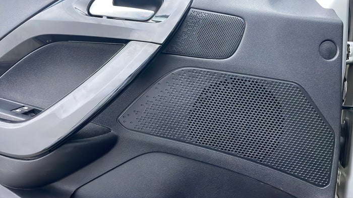 Peugeot 208-Speakers