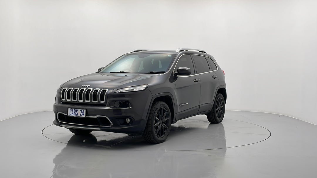 2015 Jeep Cherokee Limited (4x4), Automatic, 124418 km, Left Front Diagonal (45- Degree) View