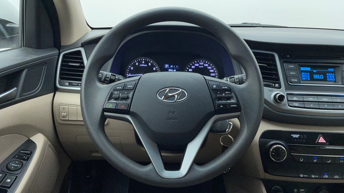Hyundai Tucson-Steering Wheel Close-up