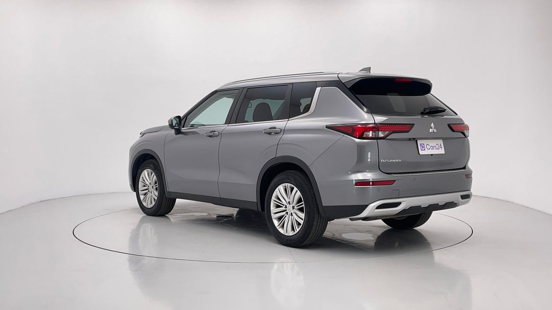 2022 Mitsubishi Outlander Ls 7 Seat (2wd), Automatic, 41009 km, Left Back Diagonal (45- Degree) View