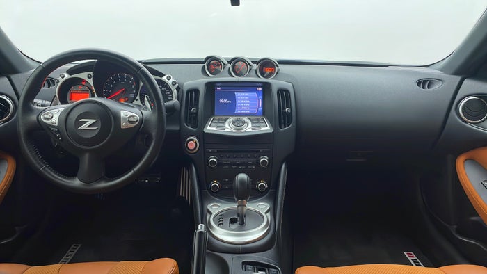 Nissan 370Z-Dashboard View