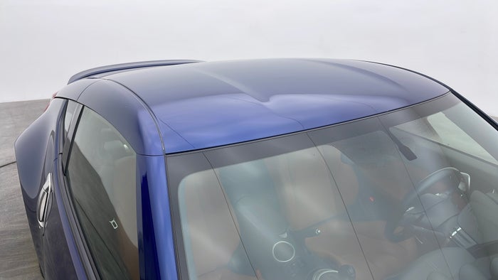 Nissan 370Z-Roof/Sunroof View
