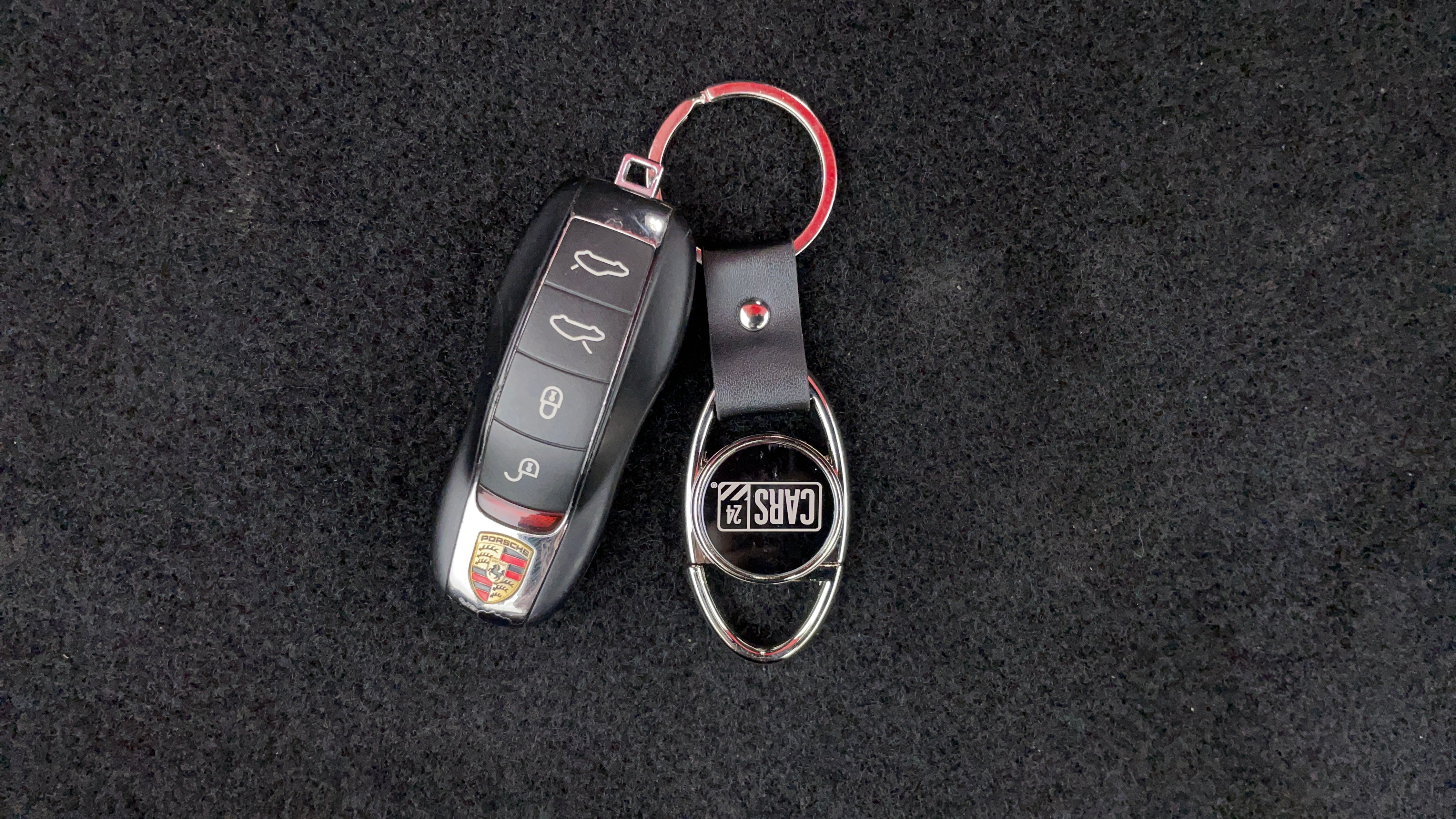 Porsche Boxster-Key Close-up