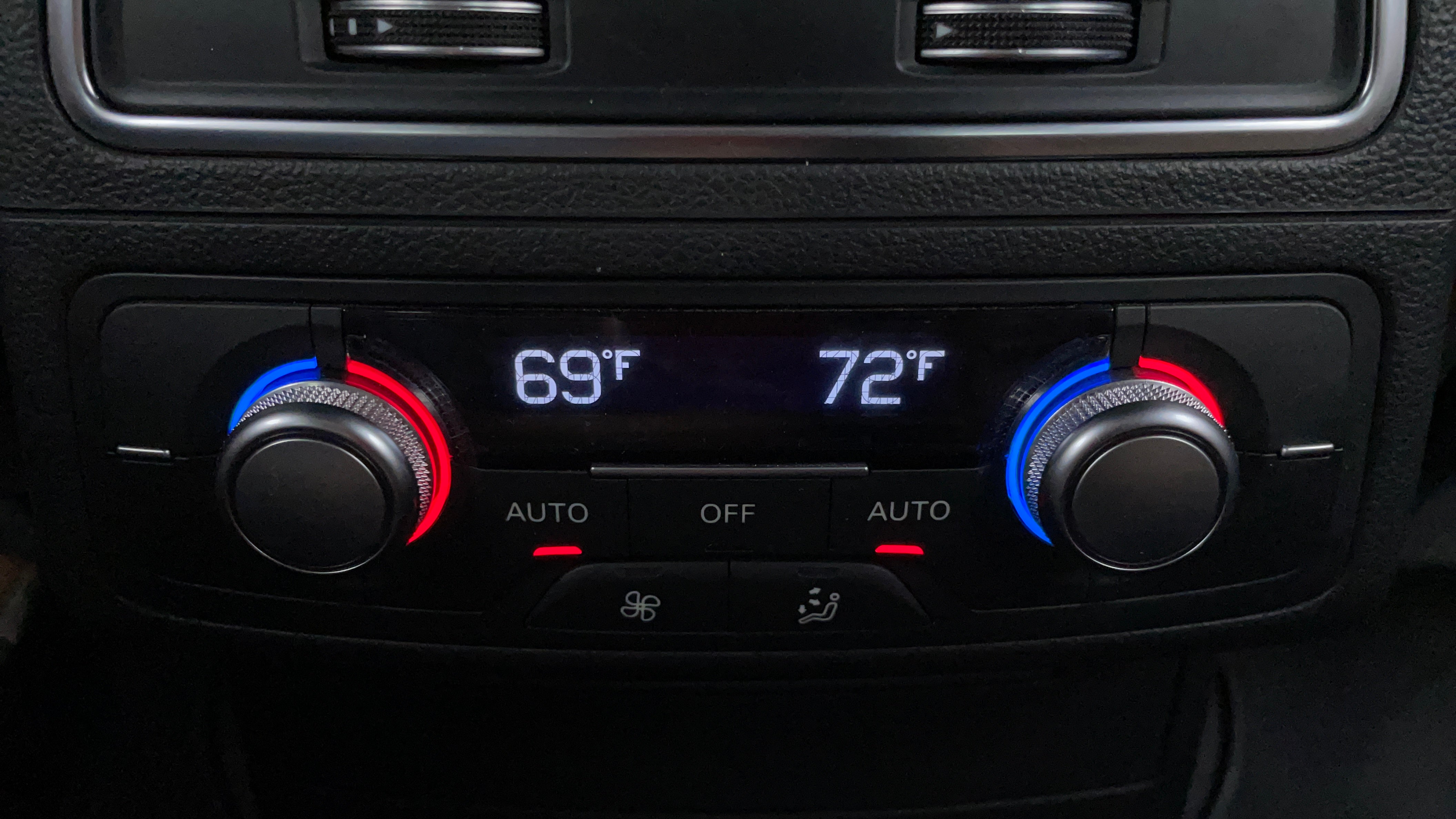 Audi S6-Rear AC Temperature Control