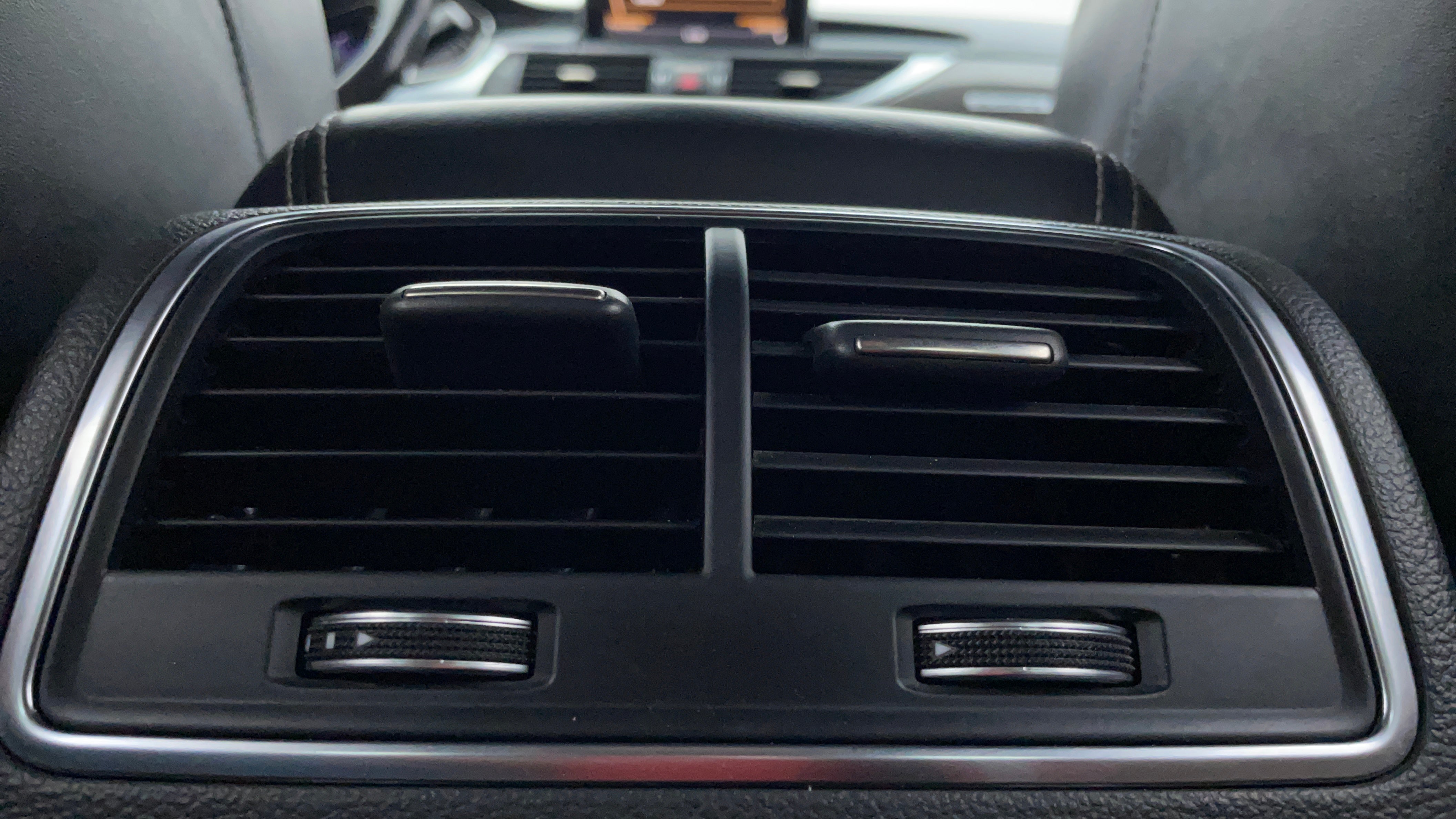 Audi S6-Rear AC Vents