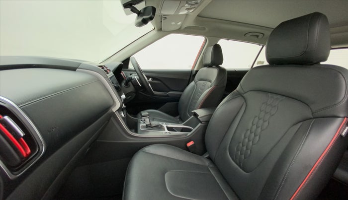 2020 Hyundai Creta SX (O) 1.4 TURBO DCT DUAL TONE, Petrol, Automatic, 30,499 km, Right Side Front Door Cabin