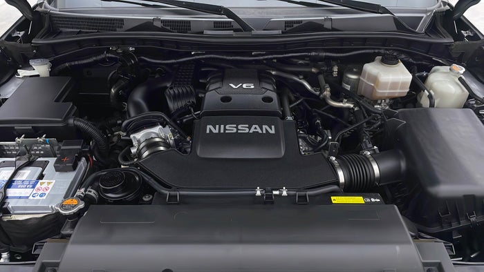 Nissan Patrol-Engine Bonet View