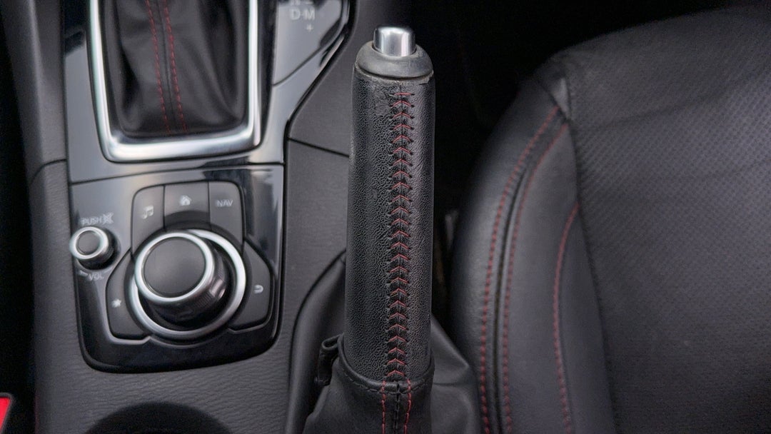 2015 Mazda 3 Touring, Automatic, 77310 km, Handbrake