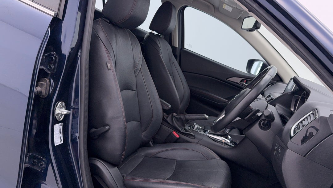 2015 Mazda 3 Touring, Automatic, 77310 km, Right Side Front Door Cabin View