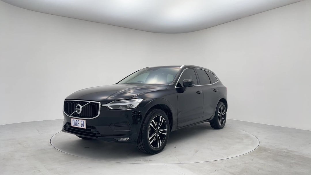 Left Front Diagonal (45- Degree) View