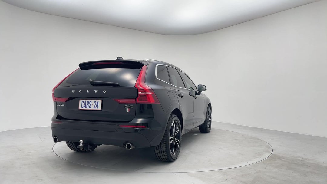 Right Back Diagonal (45- Degree) View