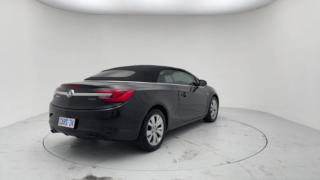 Right Back Diagonal (45- Degree) View