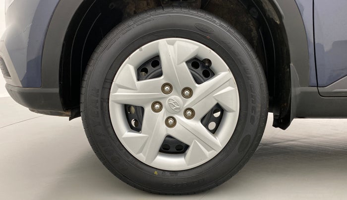 2020 Hyundai VENUE S MT 1.2 KAPPA, Petrol, Manual, 47,004 km, Left Front Wheel