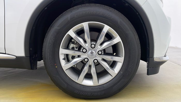 DODGE DURANGO-Right Front Tyre
